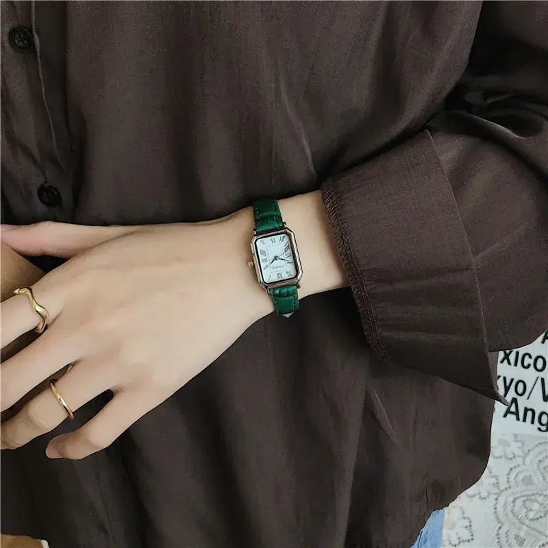Women's Classic Retro Watches